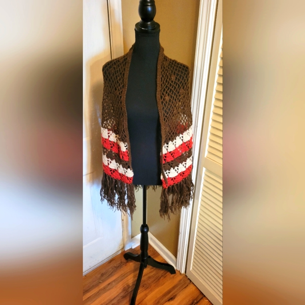 Women's Vintage Brown Triangular Crocheted Shawl, One Size Fits Most.